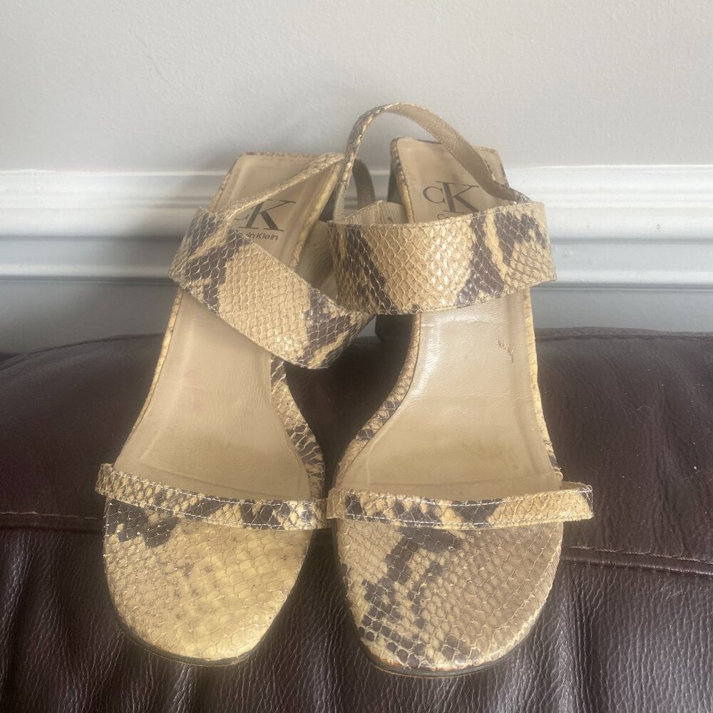 CALVIN KLEIN HEELED SANDALS